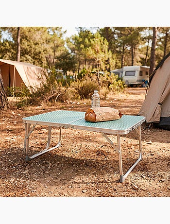 Aktive mesa de campismo dobrável com pega de transporte 60x40x25 cm