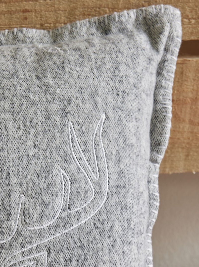 Almofada com bordado CINZA - Kiabi