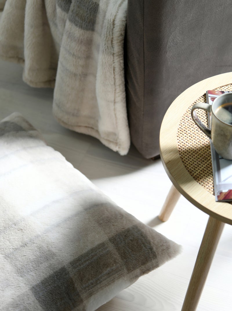 Almofada de imitação de pele tartan Bege - Kiabi