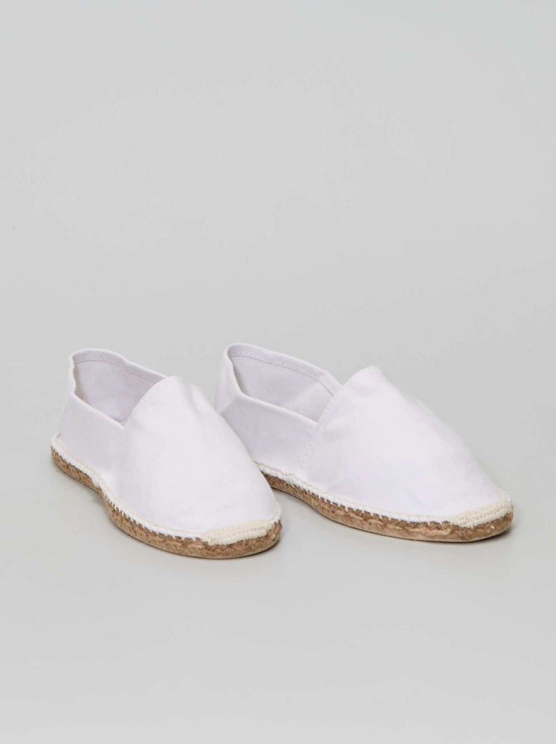 Alpargatas em lona Branco - Kiabi