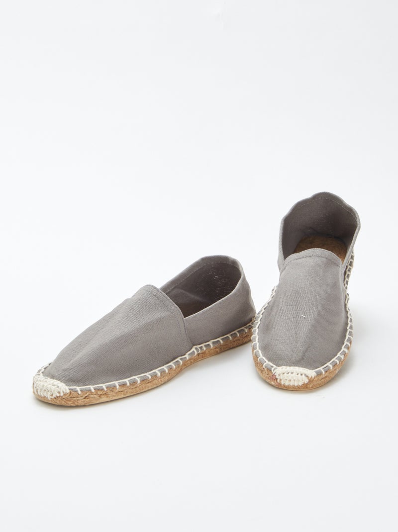 Alpargatas lisas de lona CINZA - Kiabi