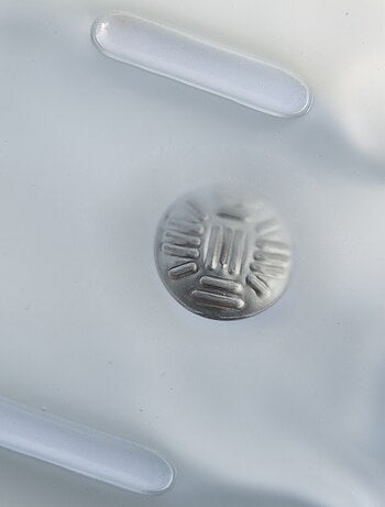 Aquecedor de biberões autónomo