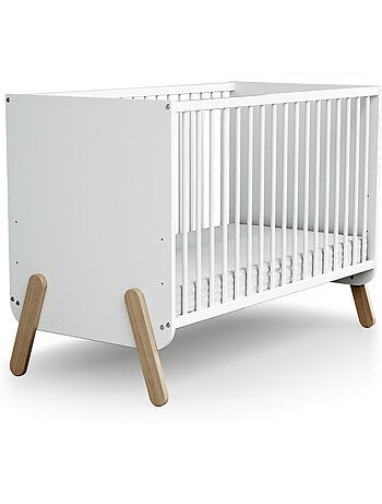 At4 - quarto pirata: cama 60x120 + cômoda + guarda-roupa