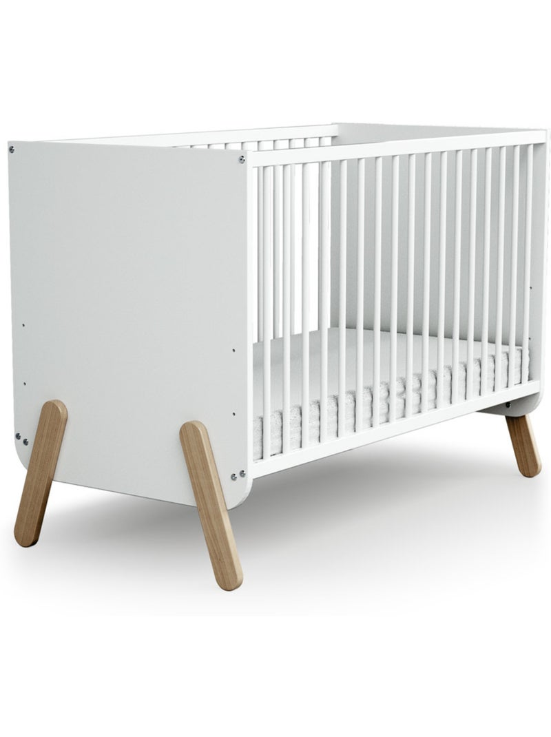 At4 - quarto pirata: cama 60x120 + cômoda + guarda-roupa Branco - Kiabi
