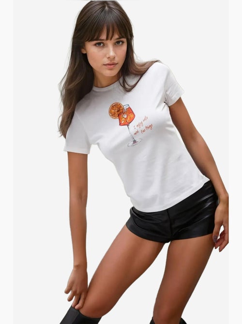 Baby tee estampada com decote redondo hiccup - Kiabi Baby tee estampada com decote redondo hiccup - Kiabi