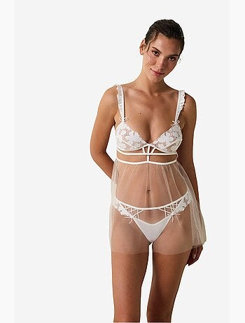 Babydoll de enxoval com broderie quebrada, bordada, floral, com aro penti
