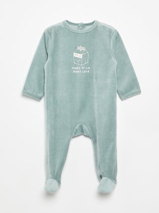 Babygrow de veludo com pés