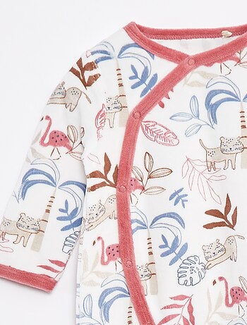 Babygrow de veludo com pés