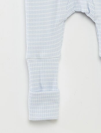 Babygrow evolutivo às riscas