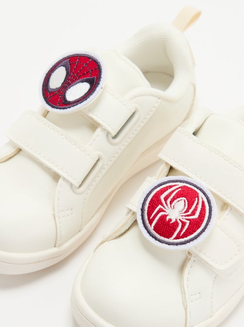 Badges 'Marvel' - 'Kitchoun' - Kiabi Badges 'Marvel' - 'Kitchoun' - Kiabi