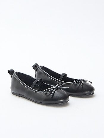 Bailarinas em imitação de pele com tira