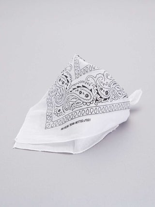 Bandana em algodão estampado-