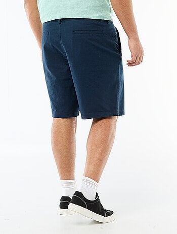 Bermuda chino com abertura abotoada + fecho éclair + cordões de ajuste