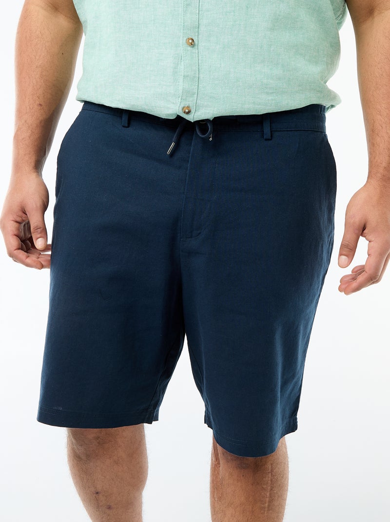 Bermuda chino com abertura abotoada + fecho éclair + cordões de ajuste Azul - Kiabi