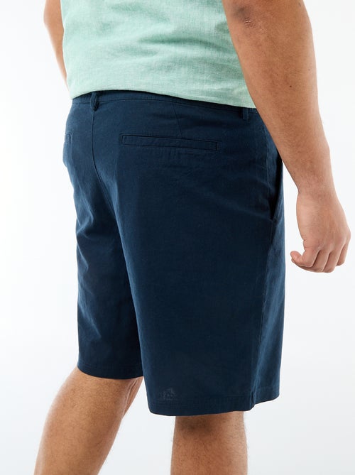 Bermuda chino com abertura abotoada + fecho éclair + cordões de ajuste - Kiabi