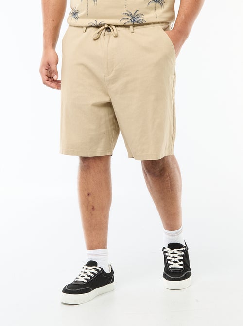 Bermuda chino com abertura abotoada + fecho éclair + cordões de ajuste - Kiabi