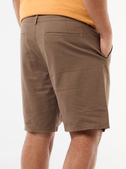 Bermuda chino com abertura abotoada + fecho éclair + cordões de ajuste - Kiabi