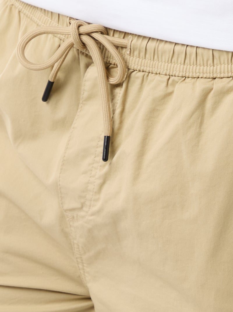 Bermuda chino em popeline com bolsos de aba Bege - Kiabi