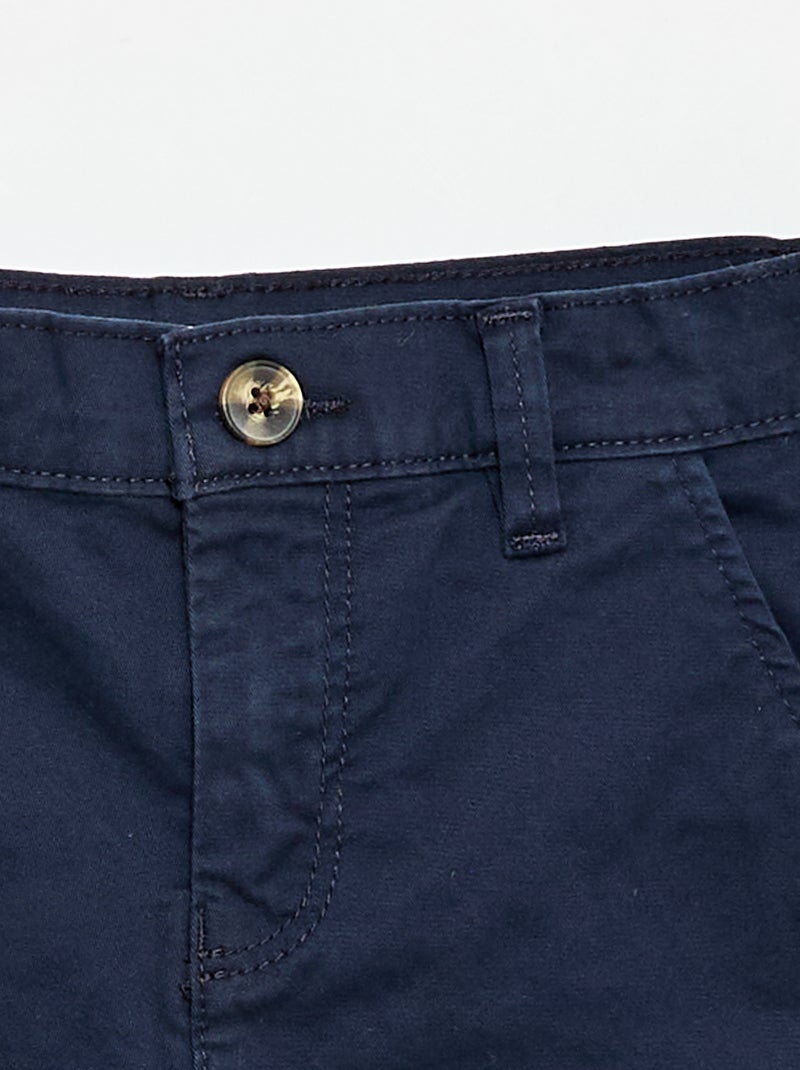 Bermuda chino em sarja Azul - Kiabi