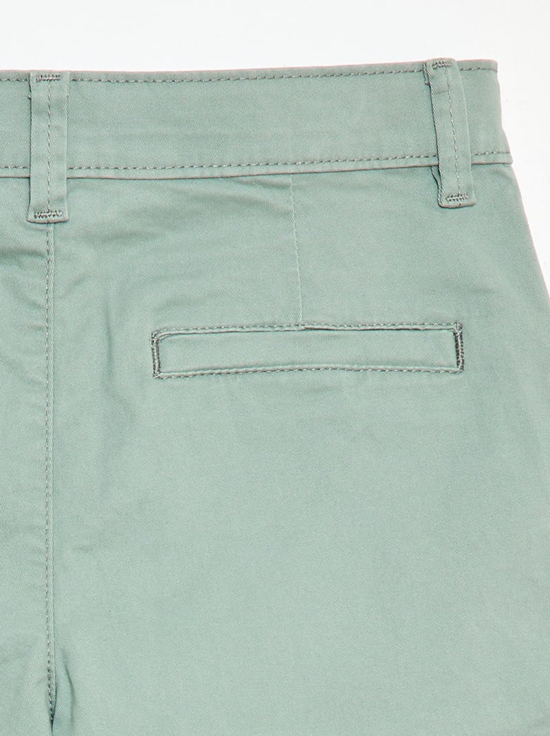 Bermuda chino em sarja Azul - Kiabi
