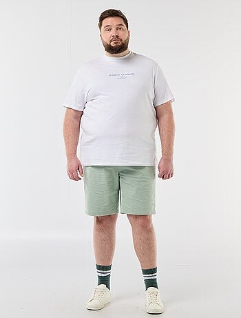 Bermuda chino em sarja
