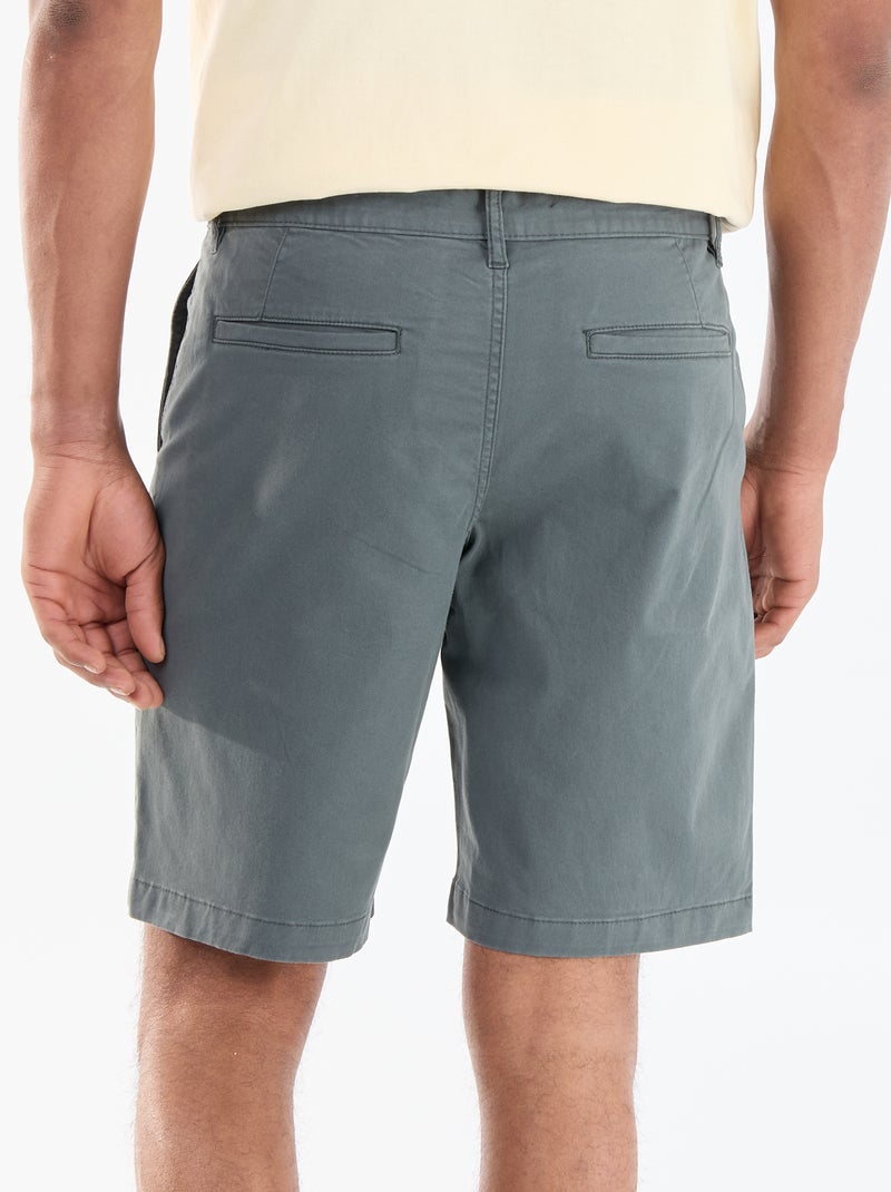 Bermuda chino lisa Verde - Kiabi