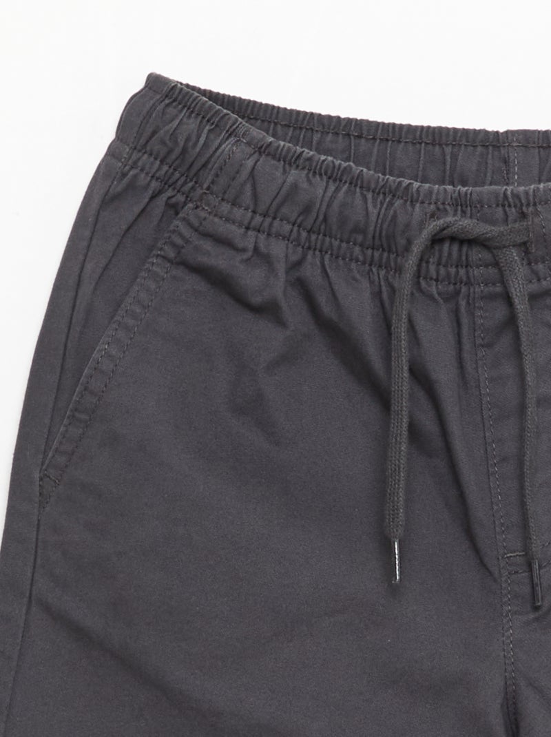 Bermuda chino liso com cordões de ajuste Preto - Kiabi
