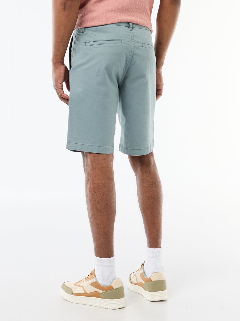 Bermuda chino liso em sarja Azul - Kiabi
