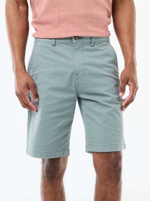 Bermuda chino liso em sarja - Kiabi