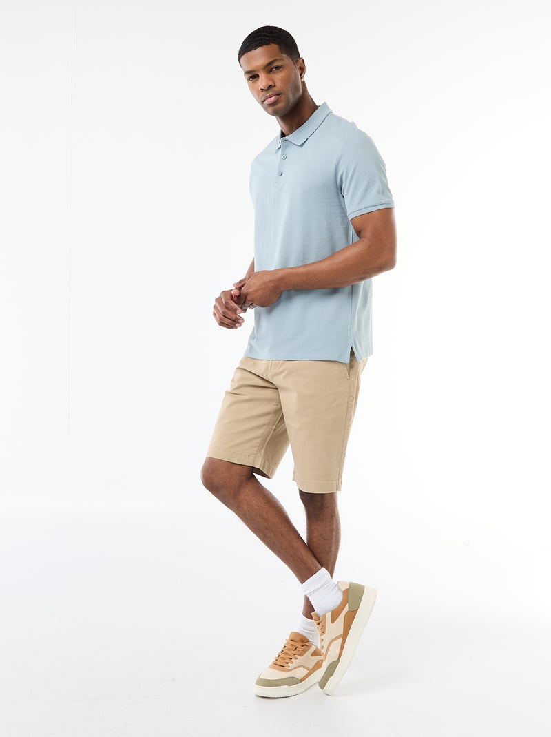 Bermuda chino liso em sarja Bege - Kiabi