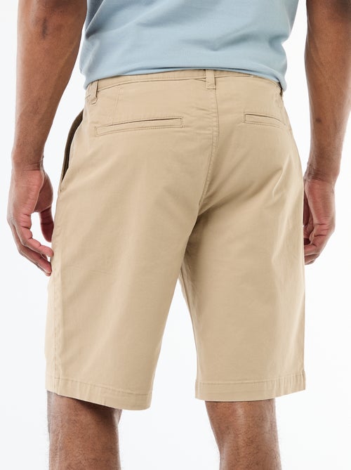 Bermuda chino liso em sarja - Kiabi