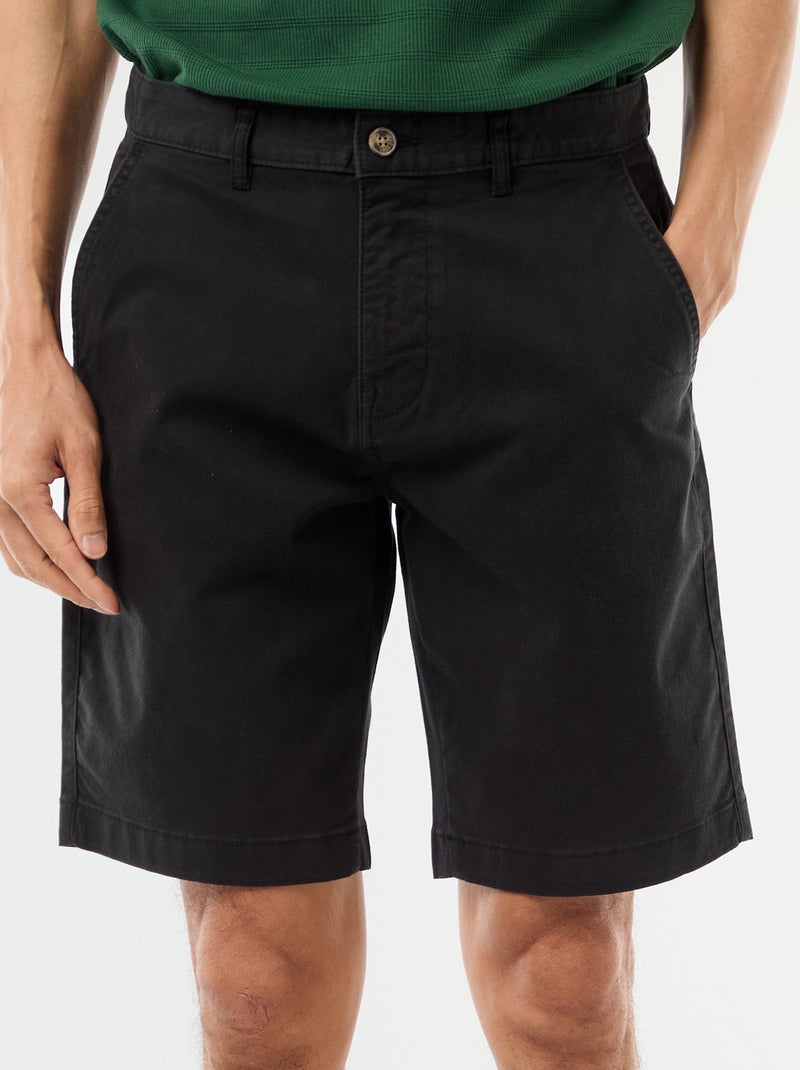 Bermuda chino liso em sarja Preto - Kiabi