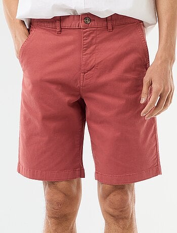 Bermuda chino liso em sarja