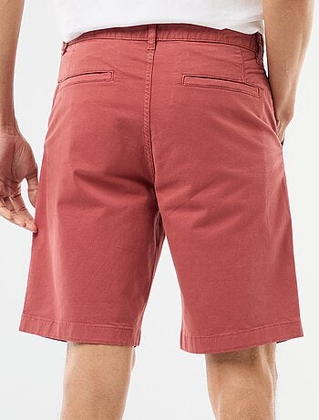 Bermuda chino liso em sarja