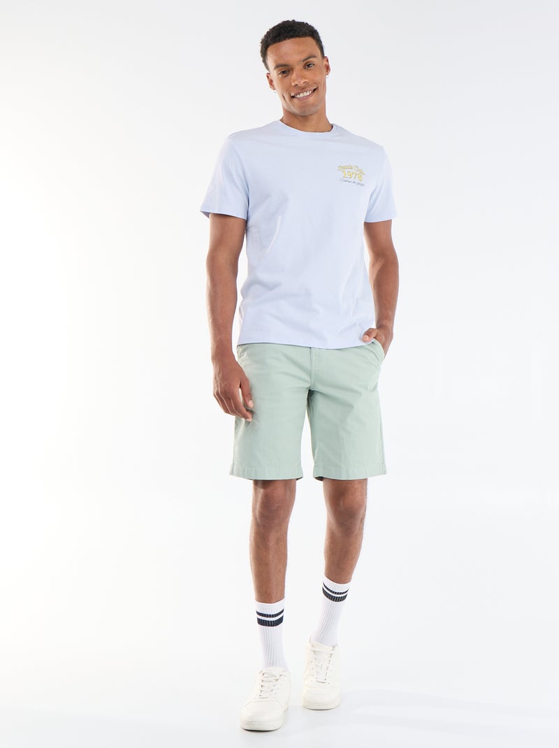 Bermuda chino liso em sarja Verde - Kiabi