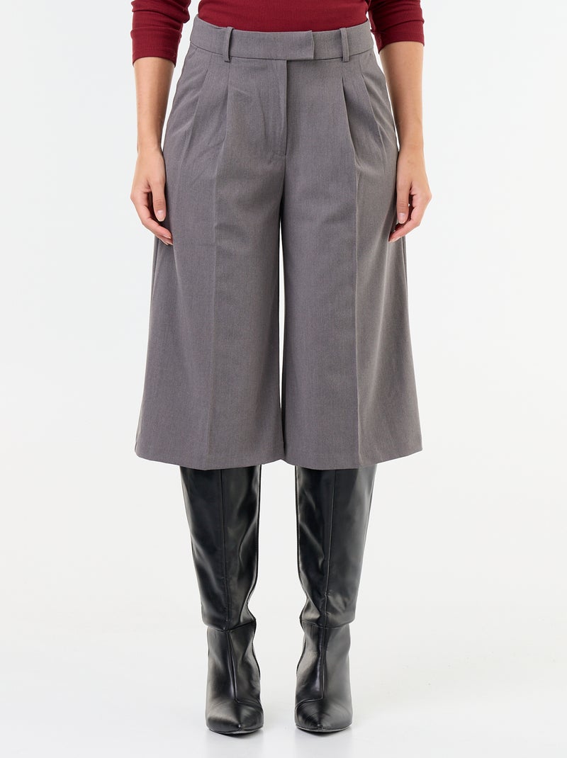Bermuda comprida estilo chino Cinza - Kiabi