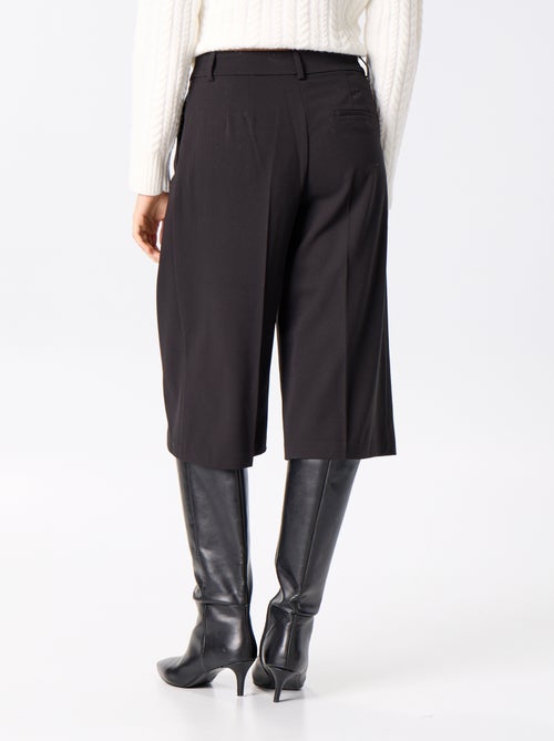 Bermuda comprida estilo chino - Kiabi Bermuda comprida estilo chino - Kiabi