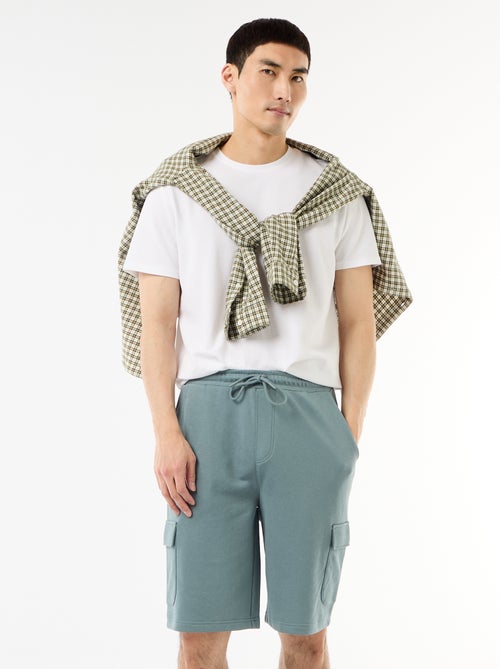 Bermuda em moletom leve com bolsos com aba - Kiabi