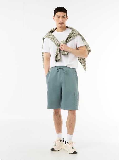 Bermuda em moletom leve com bolsos com aba - Kiabi