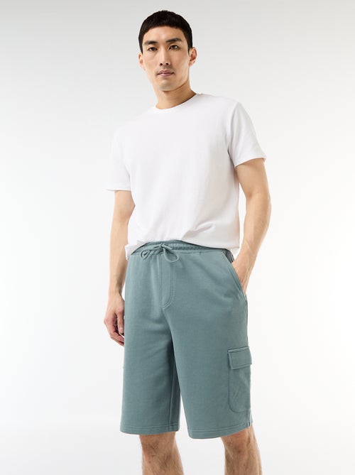 Bermuda em moletom leve com bolsos com aba - Kiabi