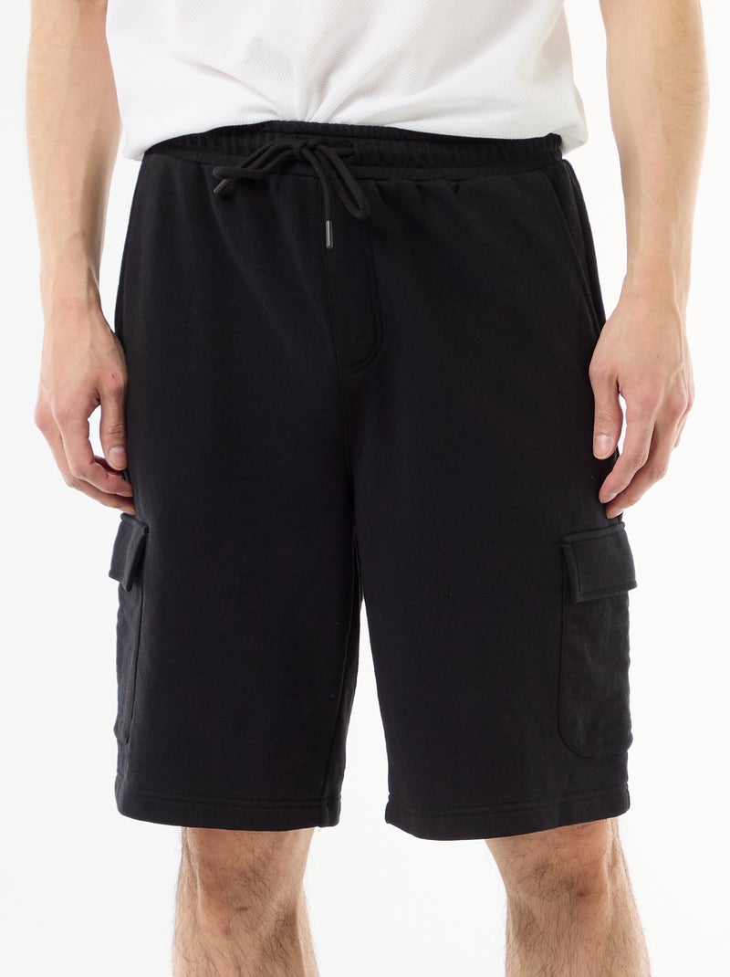 Bermuda em moletom leve com bolsos com aba Preto - Kiabi