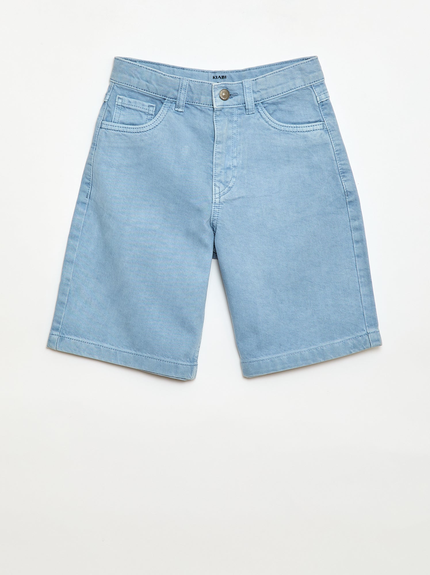 Bermuda em sarja 5 bolsos