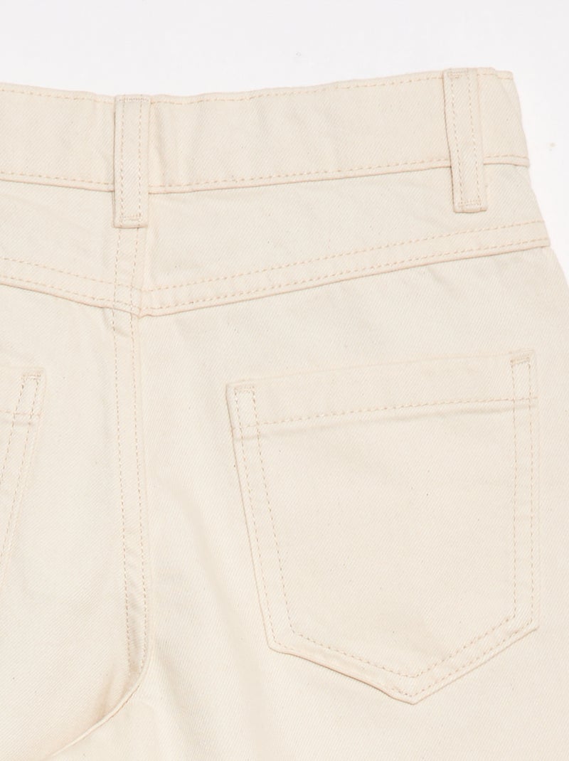 Bermuda em sarja 5 bolsos Branco - Kiabi