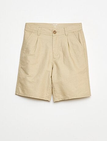 Bermuda leve efeito linho em oxford