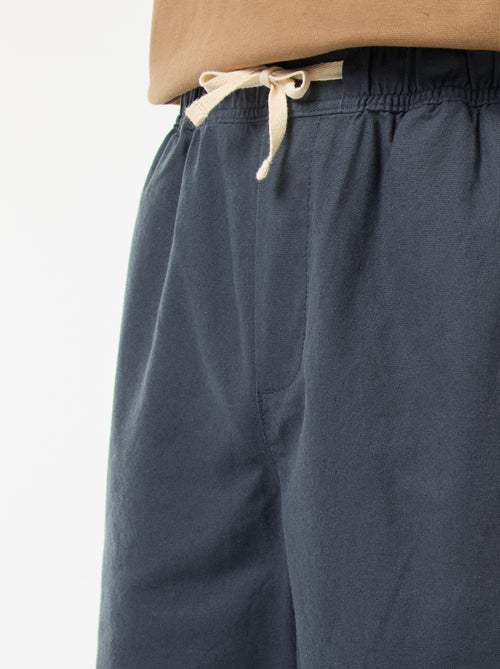 Bermuda liso em algodão e linho - Kiabi Bermuda liso em algodão e linho - Kiabi