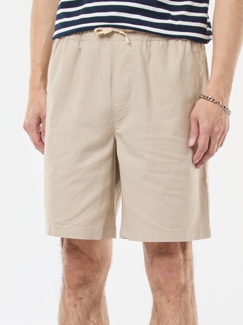 Bermuda liso em algodão e linho - Kiabi Bermuda liso em algodão e linho - Kiabi