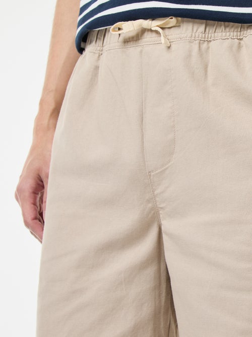 Bermuda liso em algodão e linho - Kiabi Bermuda liso em algodão e linho - Kiabi