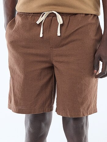 Bermuda liso em linho misturado