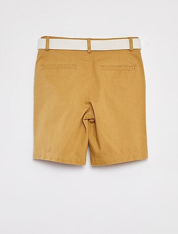 Bermudas chino com corte slim em malha piqué + cinto