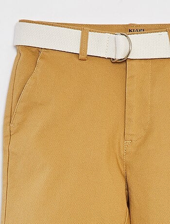 Bermudas chino com corte slim em malha piqué + cinto